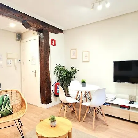 Ribera Market By Aloha Apartment *