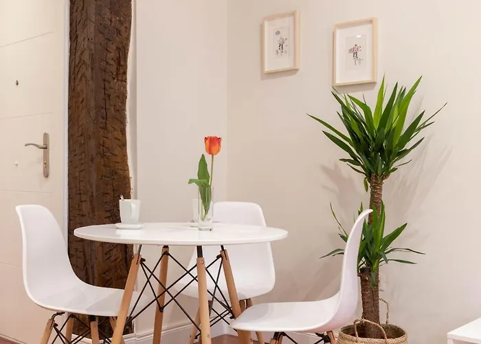 Ribera Market By Aloha Apartment *